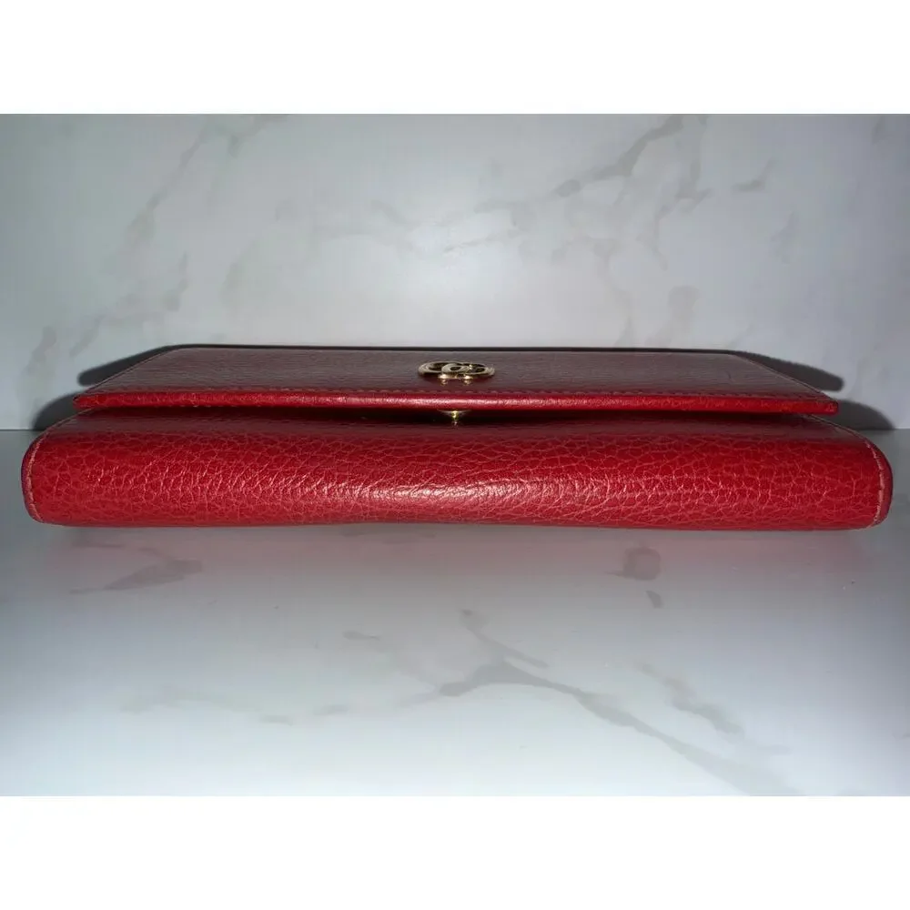 Gucci GG Marmont Continental Wallet in Red Leather